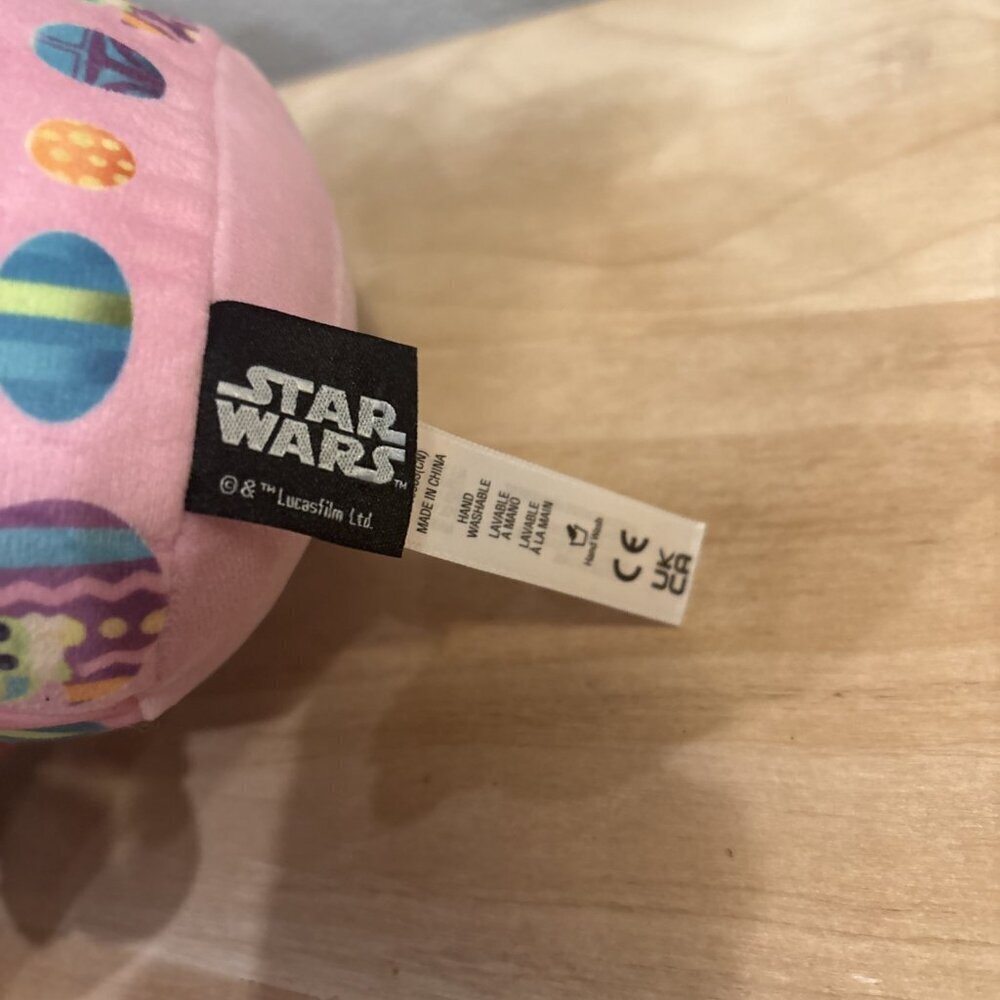 Star Wars: Mandalorian Baby Yoda Grogu Holiday Easter Egg Soft Plush Toy 2024 - Picture 4 of 6